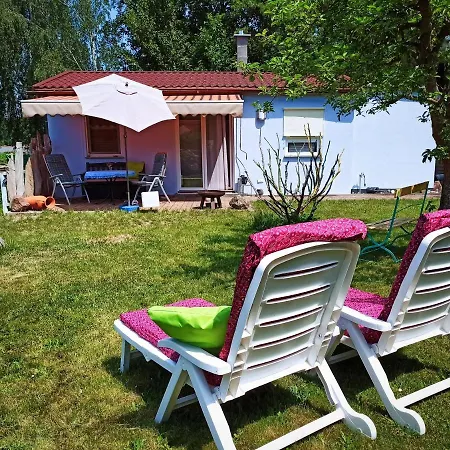 Haeuschen Am Silbersee Holiday home Luebbenau